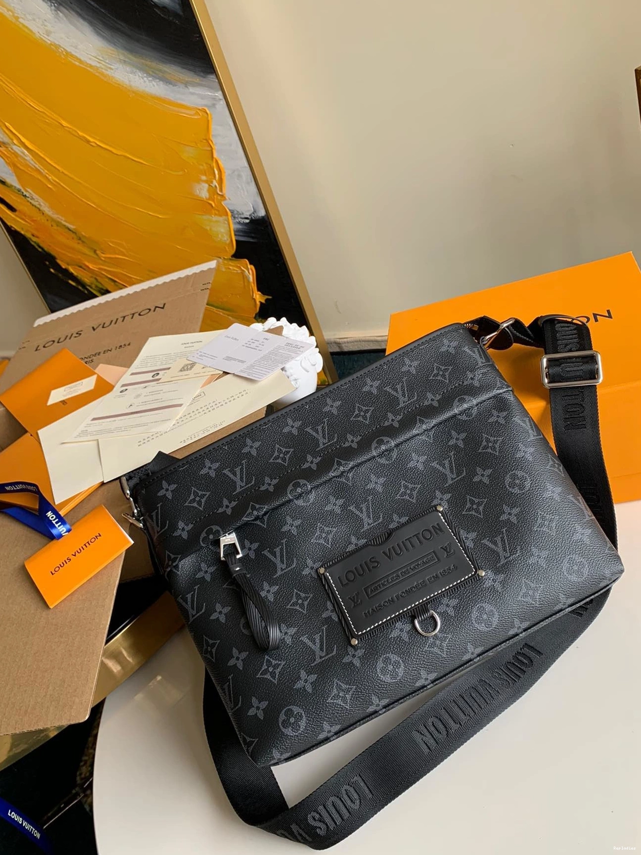 Fake Louis Bags BAG VUITTON MESSENGER LOUIS 0812